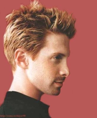 I play bass for Dingos Ate My Baby.
I'm also a werewolf, but that's more of a side gig.
|#BtVS #RP #MC #21 +| #Buffering