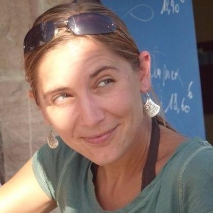 Activist Mama Educator & Social Entrepreneur building a project to bolster open networks, social solidarity economies &