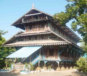 adhyz82's profile picture. 