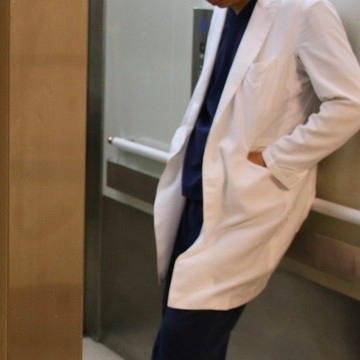 ugetsujiro's profile picture. つらいときは、つらいと言っていい。哀しいときは、泣いていい。