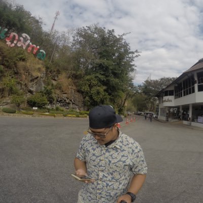 HeytoDzz's profile picture. อย่าเชื่อใจผู้ได๋ง่ายๆ