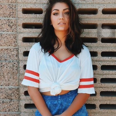 andreaj_rpg's profile picture. 