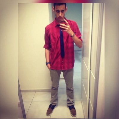 Muriloves_'s profile picture. Gosto de Jogos, Filmes, Séries!
Tenho um canal no Youtube, se inscrevam lá!