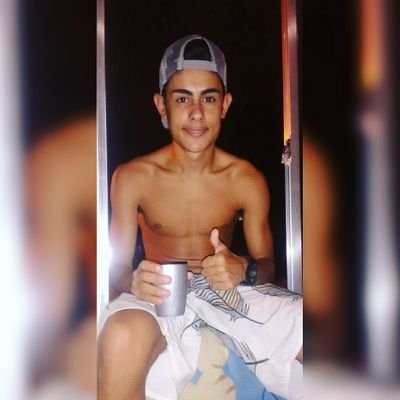 Eu Tenho Fé Q Na Terra Minha Missão Vai Ser Cumprida . Pq A Humildade É A Essência Da Vida!!! ✌
