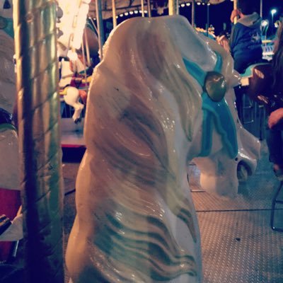 AnalizYR's profile picture. the path to heaven runs through miles of clouded hell. 0/4 5SOS