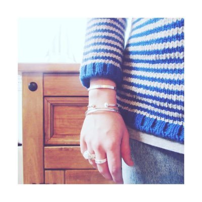 Beach bum and Silversmith. Handmade rugged silver jewellery, Lincolnshire, England. Designed and handmade by Katie | Instagram @saltandsilverjewellery