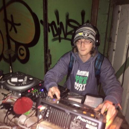 I have been a sound technician for the past 3 years with 5 years experience in the live sound and music industry. I have been a Dj for the past 2 years.