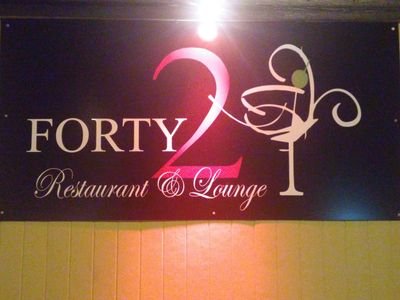 forty2lounge Profile Picture