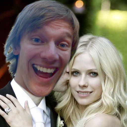 Pezzadamezza's profile picture. Australian streamer & @SMITEgame partner. Carer of Pezzchilds. It's not a cult... It's not.
https://t.co/6CabyR9Gxu  
Email: pezzadamezza@gmail.com