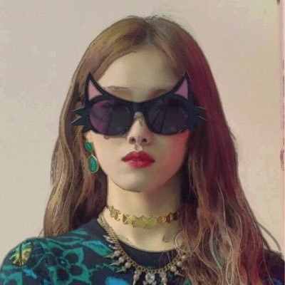 eyeLAYnicorn's profile picture. ⛔️Follow at your own risk⛔️ I spazz a lot and love spoilers!🤩 #BYH48 “Master Cat’s Attendant”