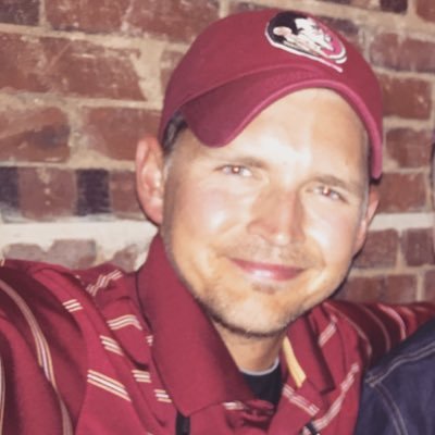 I'm the product of two misplaced Hoosiers and a Ronnie Milsap album. I love sports. Huge fan of @FSUFootball. I like to hunt ducks, tailgate, and BBQ. Go Colts.