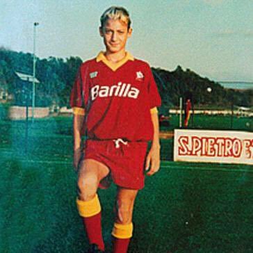 ArfioMarchini1's profile picture. Mi chiamo Arfio. Lotto per la bellezza. Non twittate mai prima di mezzogiorno. Roma ti amo. Sono anche su Facebook:https://t.co/oLauCW5aCf