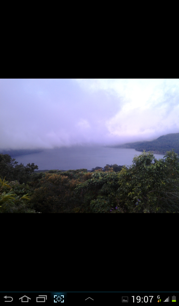 Makmun_Bima's profile picture. Lahir di Sape-Bima-NTB. Istri 1 dan Anak 4. Sekarang sedang berusaha Beriman dgn tulus, beribadah dgn khusyu, berperilaku yg menyenangkan. Moga Allah swt mdhkan