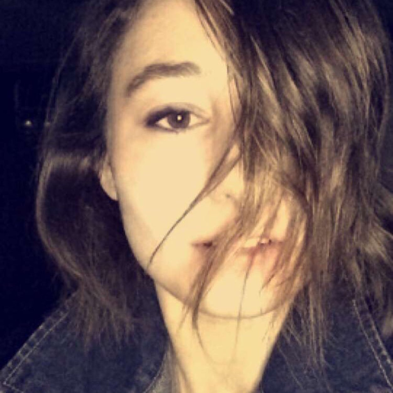 Emily_Ferber's profile picture. 