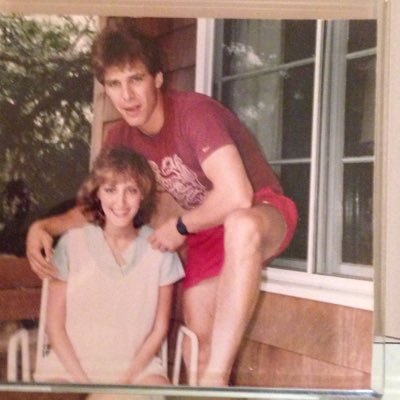 ParalegalDebra's profile picture. 