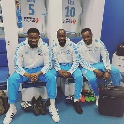 Supporter de L'olympique De Marseille ! Membre des South Winners !
Sang Bleu et blanc
#TeamOM #SW87