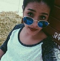 snapchat: Ana_cllara24
instagram: Ana_Cllaramt
facebook: Ana Clara Martins