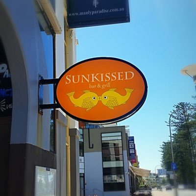20 Craft beer on tap, amazing views of manly beach and fantastic food!