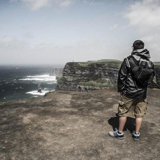 A UX designer who loves travel, photography and making tunes. Check out my music.