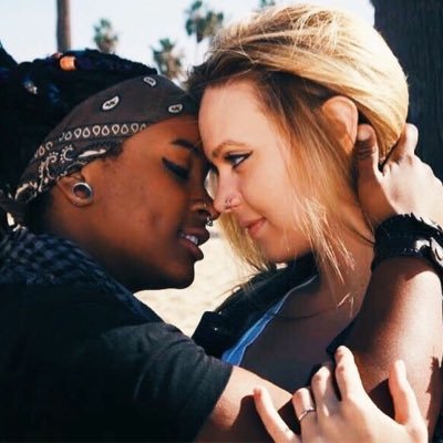 Official Fan Acct for BERRYSWIRL! @omgbrookeberry & @omgchelseaberry are #RELATIONSHIPGOALS! Go Subscribe To These Married Interracial Lesbians! #Lgbt #YouTube