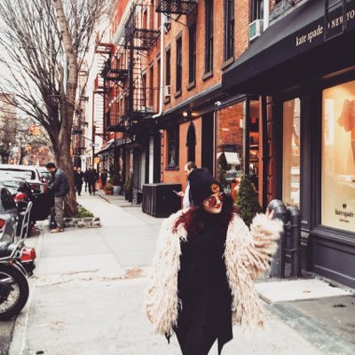 AnnieSiess's profile picture. 