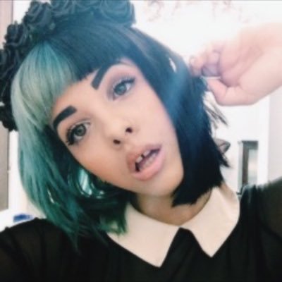 free follow from @yoursoftIips !!! go follow please !!