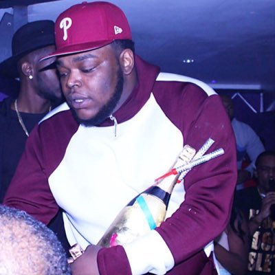 TheVOQ's profile picture. promoting is the game and I'm @ the top of it    #CEOMANAGEMENT #THEVOICEOFQUEENS