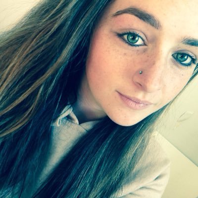 superspypig's profile picture. 