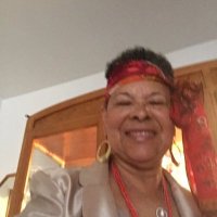 Carolyn Stallings - @CarolynStallin6 Twitter Profile Photo