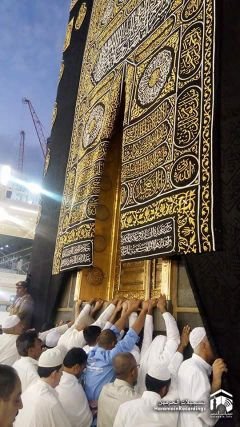 MDCW9wtwoz2Gvqc's profile picture. ‏agypt يمر الوقت سريعا مع الحدیث sweet discourse makes shert days and nightsالعذب