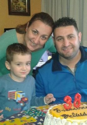 AmparitoTomas's profile picture. 