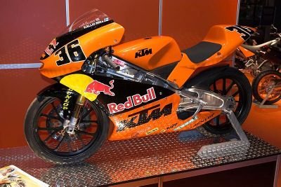 ☺☺☺☺you should ride the bikes in speed of 200m/s☺☺☺