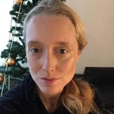 LisaCobhar's profile picture. 