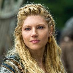 Ex-wife of Ragnar. Shieldmaiden. Mother of  Björn. Earl of Hedeby. 【You couldn't kill me if you tried for a hundred years】#Vikings #Freerol