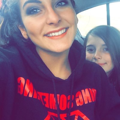 JennaRaeSimpson's profile picture. 