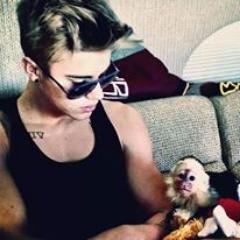 @justinbieber follows 19/07/15 Instagram: @jhonncollins -------SnapChat: jhonncollins1