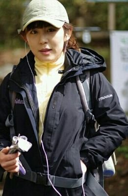 cht2673's profile picture. 이화여대 .대학원