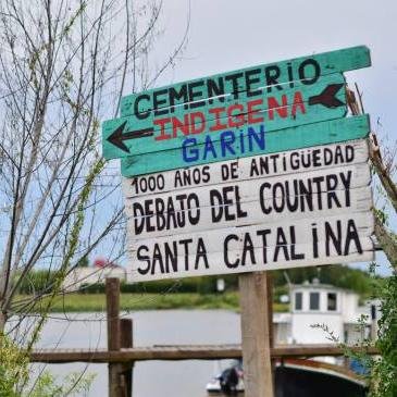 Comunidad indígena en el Arroyo Garín y Canal Villanueva, Dique Luján. Parte de la Unión de Pueblos Originarios de Tigre y Escobar.