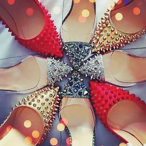 1986Moskvitina's profile picture. Поставщик перевозчик обуви с Польши