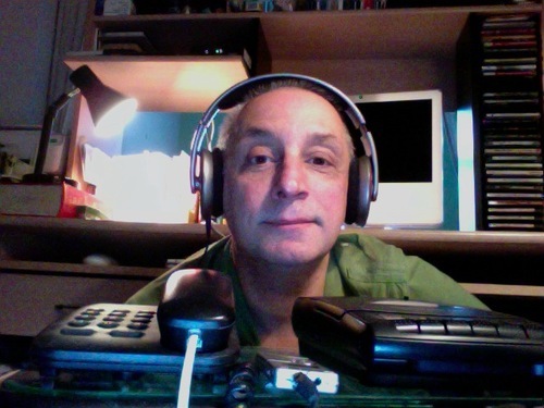 Yvesmonde's profile picture. Journaliste musical et animateur radio