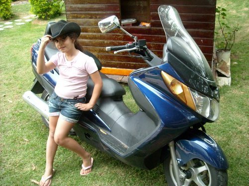 gabivicentino7's profile picture. 