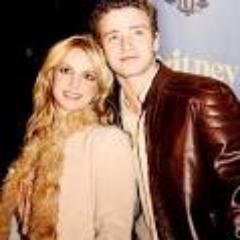 #Justiney 4 ever
@britneyspears & @jtimberlake are my idols
#BritneyArmy n #Timberlaker