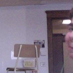 maqueue105's profile picture. 