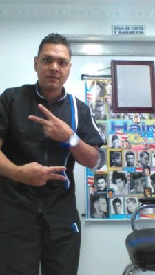 ivanjime04's profile picture. barbero whas 3193110653 # 3043485342