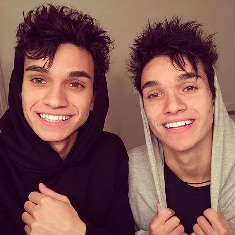 Dobre Twins are my lomls ❤️|| Instagram: @DobreTwins ||
