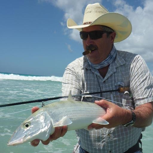 Fly fishing the Rocky Mtns, Coastal US and the Caribbean. I love Western Country music, good cigars/whiskey, the Rockies, Broncos, Sooners and Team Penske.