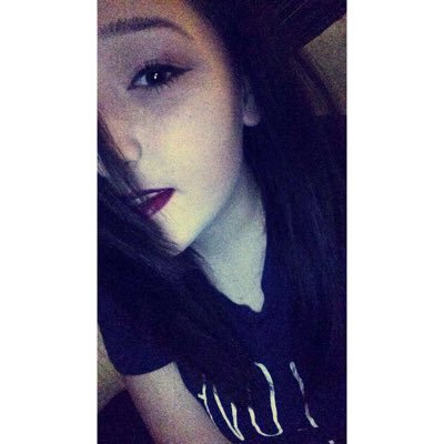 ItsAlyxH's profile picture. This is a new account (hence the lack of followers) I had a different account but got sick of it. oh well :)