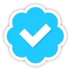 • Chaque jour, un nouveau sondage sur l’actualité • On vote, on retweete = c’est #Politweet ! 🙂 🗳 • Proposez-nous vos questions en message privé.