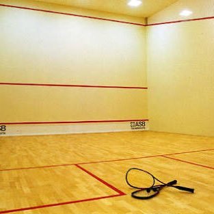 squash_wall's profile picture. 東工大非公認スカッシュサークル『ウォール』です。活動日は隔週水曜日の14:00〜16:00です。未経験者大歓迎です。経験者もいるので指導できます！体験だけでも可能なので、気軽にご連絡ください。https://t.co/FMN3caCNll