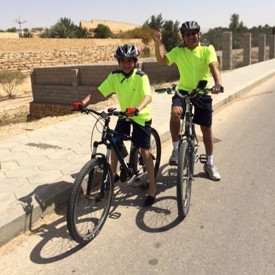 ابنة..زوجة..أم..صديقة..نصراوية عالمية للأبد...دعواتي دائماً بأن يصلح الله نيتي وذريتي..ويحفظ أمي..ويرحم أبي